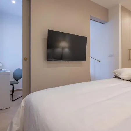 Luxury Del Sogno With Pool, Jacuzzi, Parking Affittacamere
