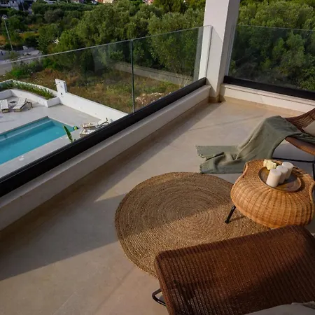 Luxury Del Sogno With Pool, Jacuzzi, Parking