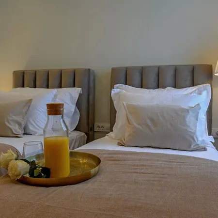 Luxury Del Sogno With Pool, Jacuzzi, Parking Okrug Gornji
